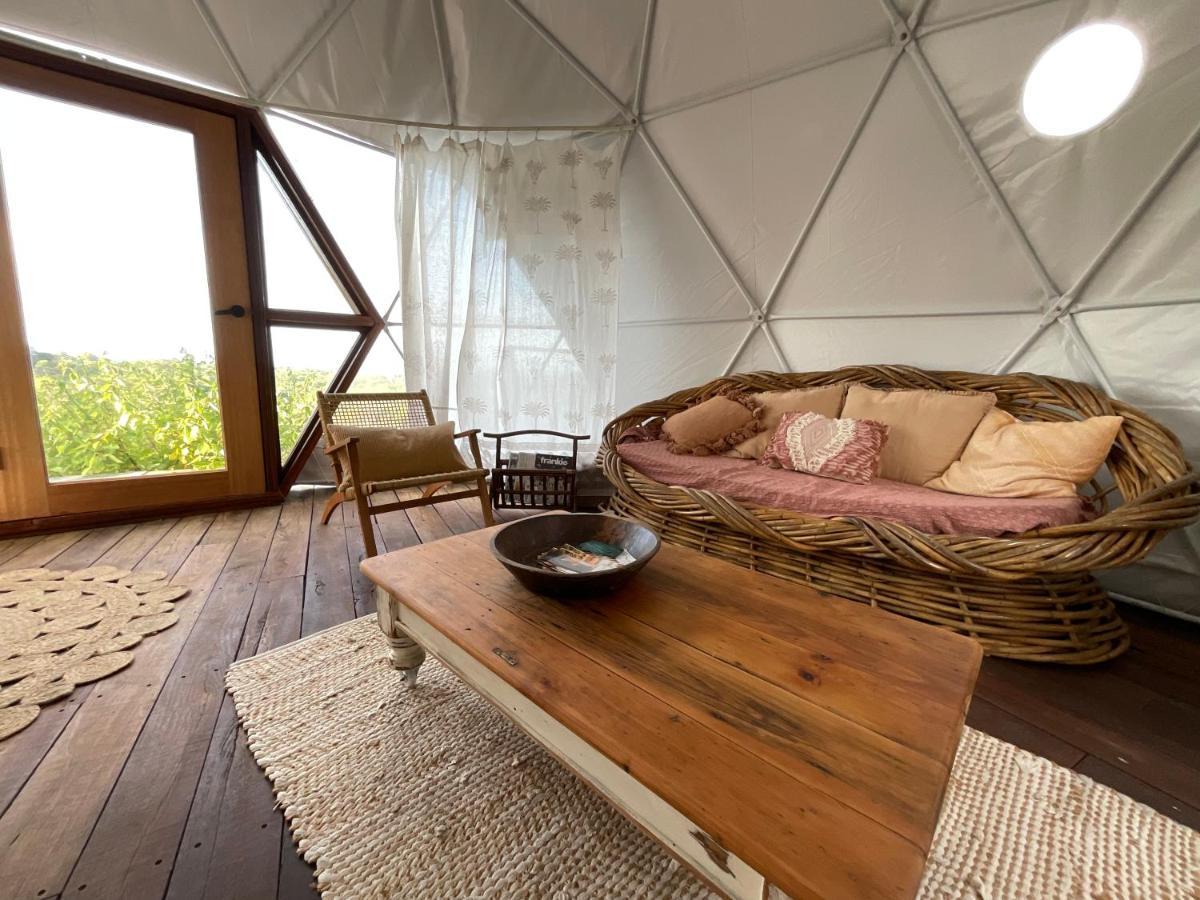 Golden Domes Hotel Cootharaba Luaran gambar