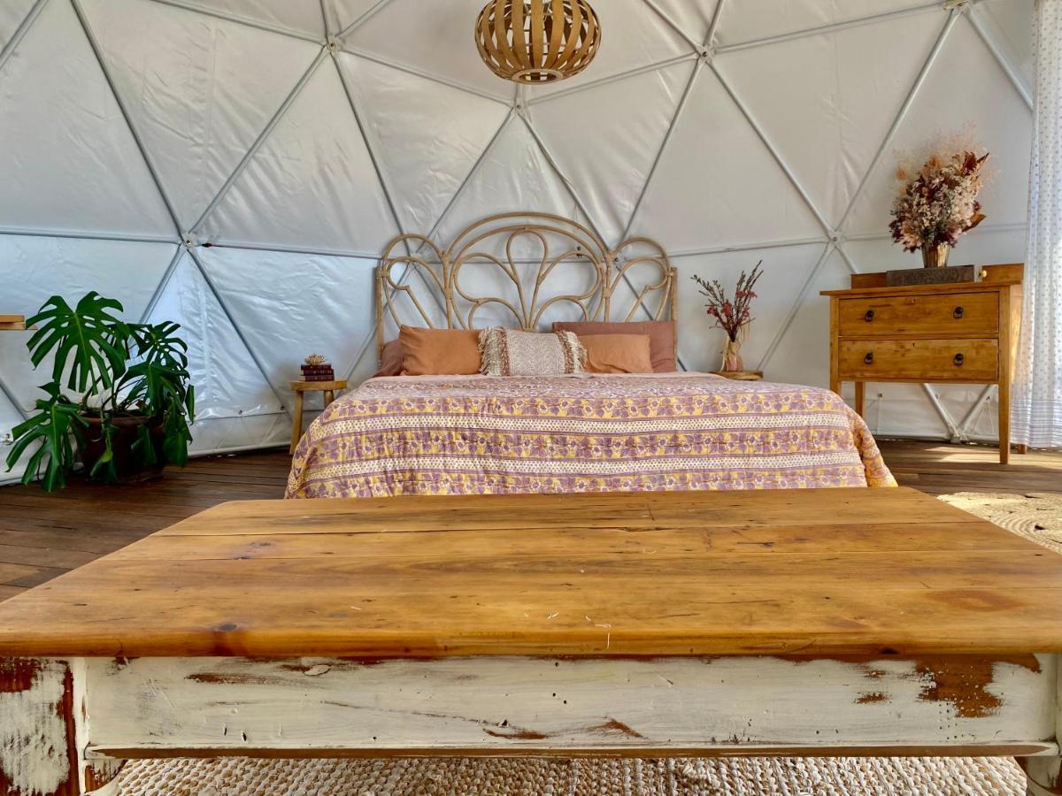 Golden Domes Hotel Cootharaba Luaran gambar